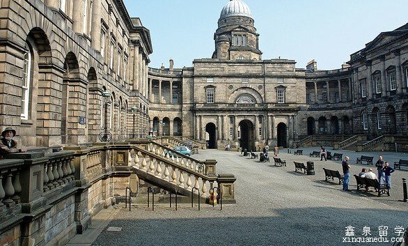 英国爱丁堡大学本科申请条件