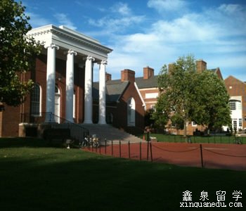 美国<a data-cke-saved-href=\'http://www.xinquanedu.com/news/haiwaiyuanxiao/2011/1203/3589.html\' href=\'http://www.xinquanedu.com/news/haiwaiyuanxiao/2011/1203/3589.html\' target=\'_blank\' title=\'特拉华大学\'>特拉华大学</a>Memorial_Hall