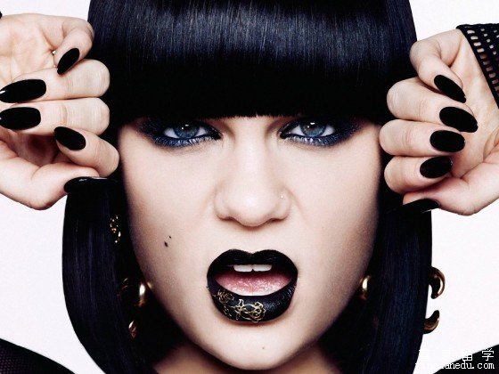 Jessie-J2