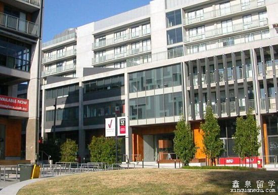 <a  data-cke-saved-href=\'http://www.xinquanedu.com/aozhou/\' href=\'http://www.xinquanedu.com/aozhou/\' target=\'_blank\' class=\'newsnullaclass\'>澳洲<a  data-cke-saved-href=\'http://www.xinquanedu.com\' href=\'http://www.xinquanedu.com\' target=\'_blank\' class=\'newsnullaclass\'>留学</a></a>：九大澳洲艺术类院校简介