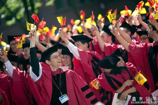 <a data-cke-saved-href=\'http://www.xinquanedu.com/news/haiwaiyuanxiao/2011/1207/5343.html\' href=\'http://www.xinquanedu.com/news/haiwaiyuanxiao/2011/1207/5343.html\' target=\'_blank\' title=\'哈佛大学\'>哈佛大学</a>毕业典礼