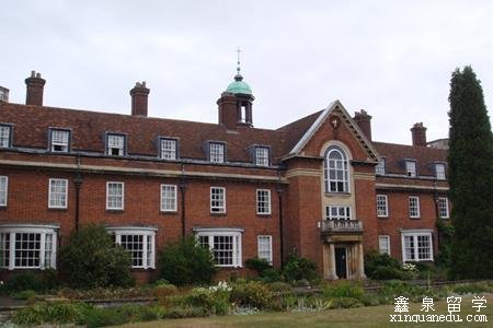 英国基尔大学本科申请条件