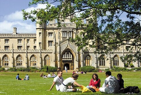 全英GCSE成绩前十文法学校