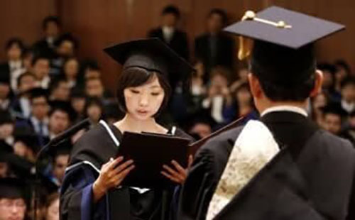 日本奇葩毕业典礼