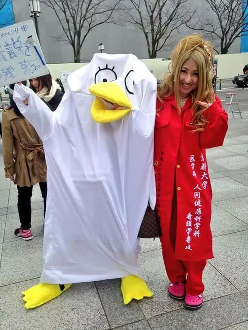 日本奇葩毕业典礼