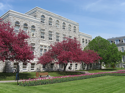 英国埃塞克斯大学广告市场与媒体硕士申请条件