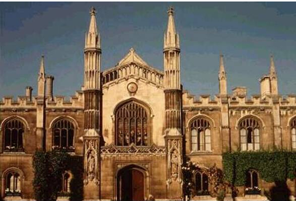 英国大学直属本科预科